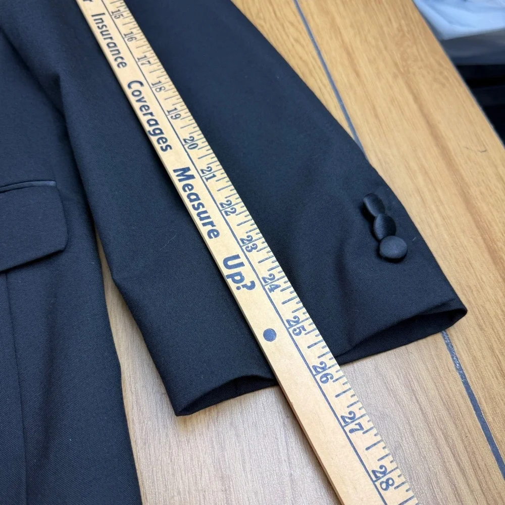 Jones New York Classic Mens Black 100% Wool Tuxedo Jacket Satin Peak Lapel 52L